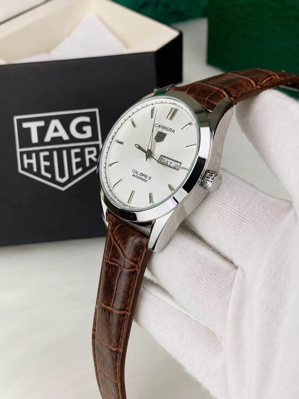 Caliber 5 - New Luxury watch With Day & Date